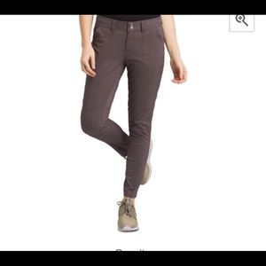 Prana Essex Pant in Granite